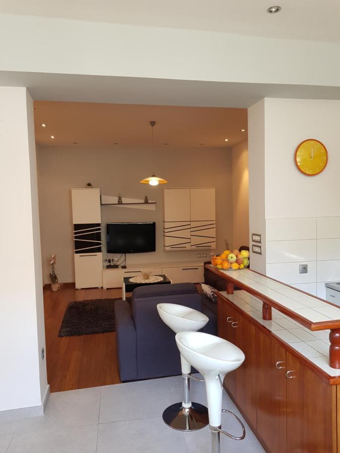 Apartment Centar Omiš Екстериор снимка